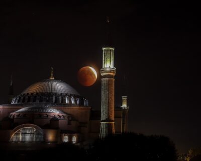 Turchia: La basilica Hagia di Sophia convertita ufficialmente in moschea